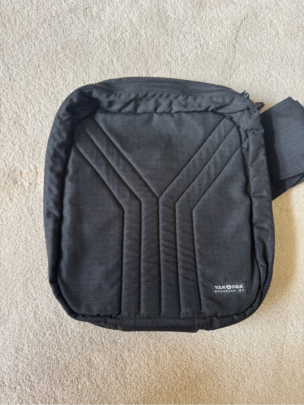 Vintage Yak Pak Brooklyn Vexed Record Bag in Black